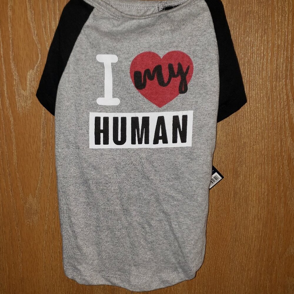 NWT Dog shirt